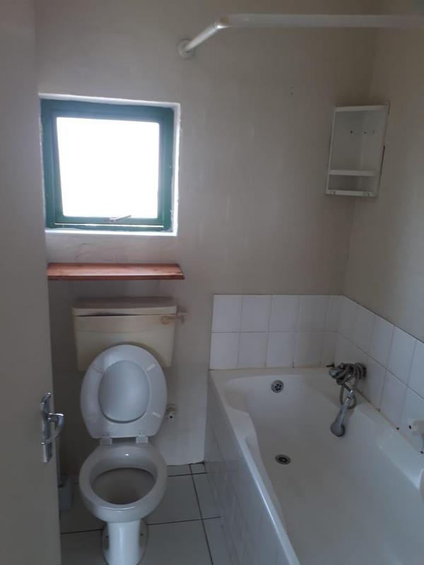 To Let 2 Bedroom Property for Rent in Table View Western Cape